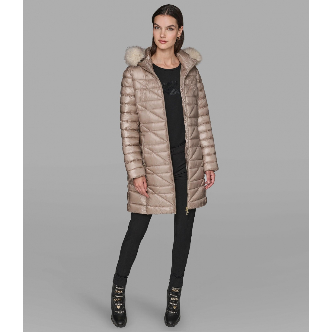 'Mid-Length Puffer With Faux Fur Trim' pour Femmes
