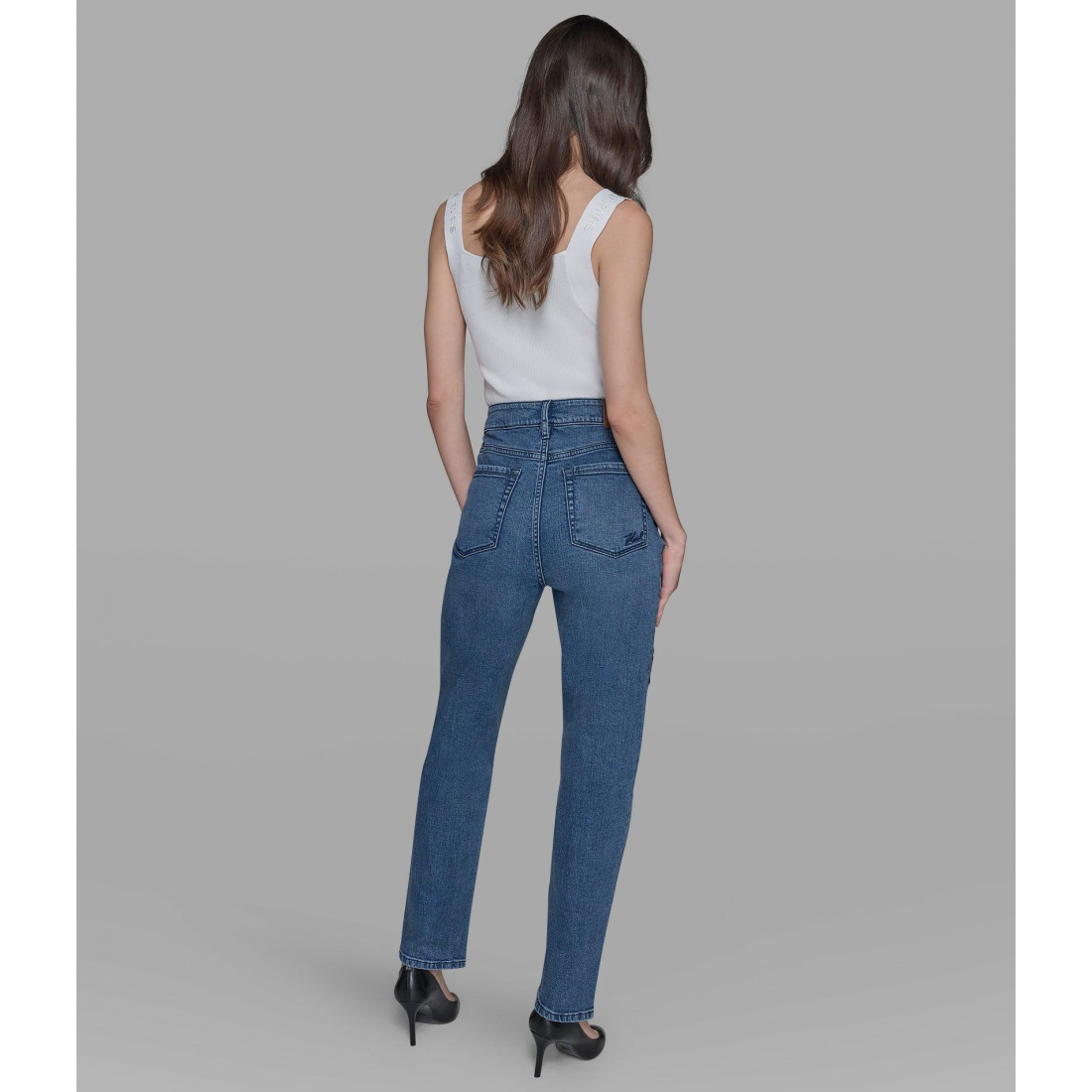 'Straight Leg Jean With Patches' pour Femmes