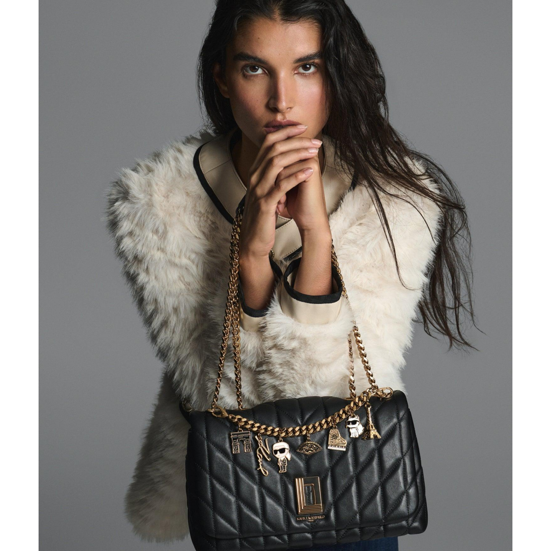 'Lafayette Shoulder Black With Charms' für Damen