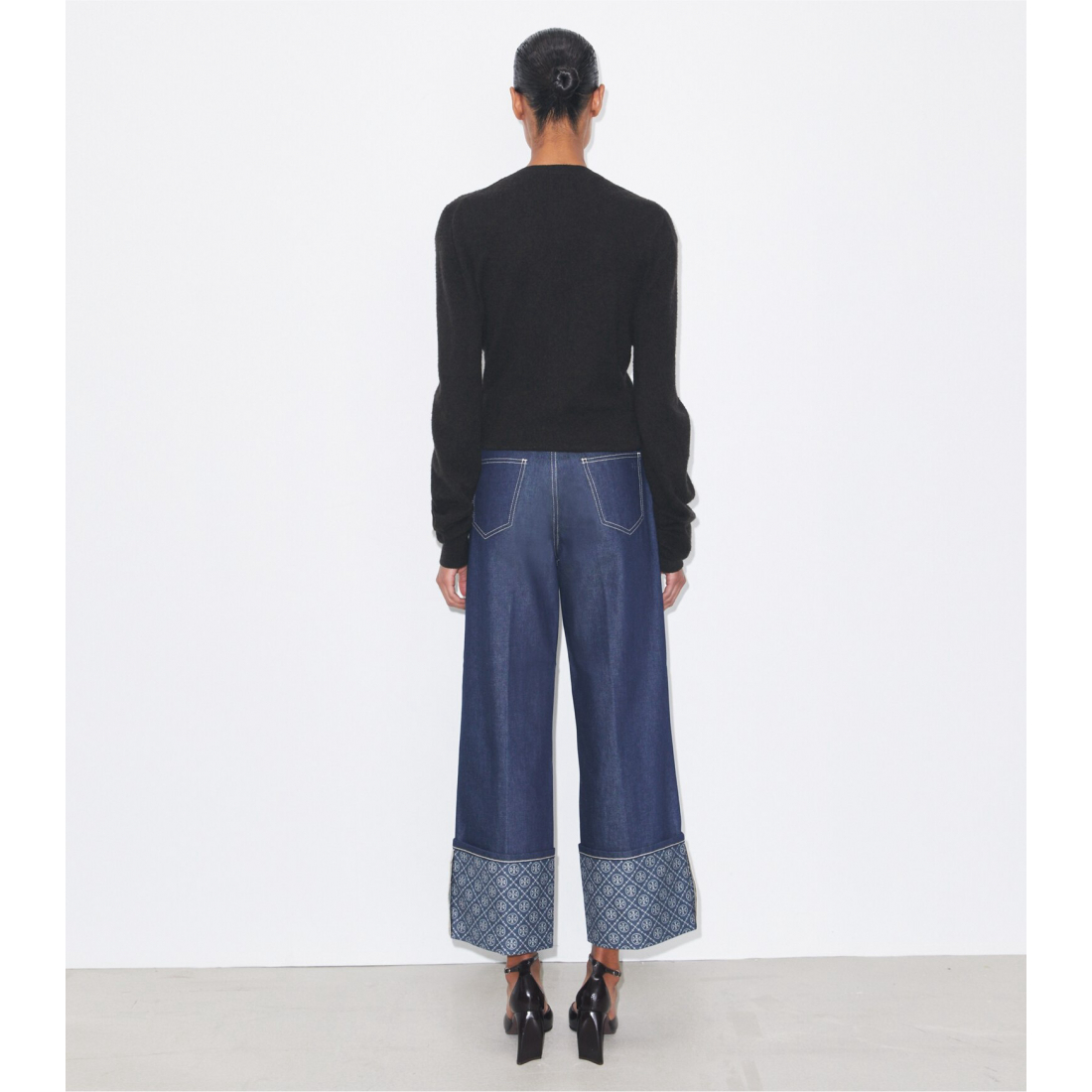 Women's 'Straight' Jeans