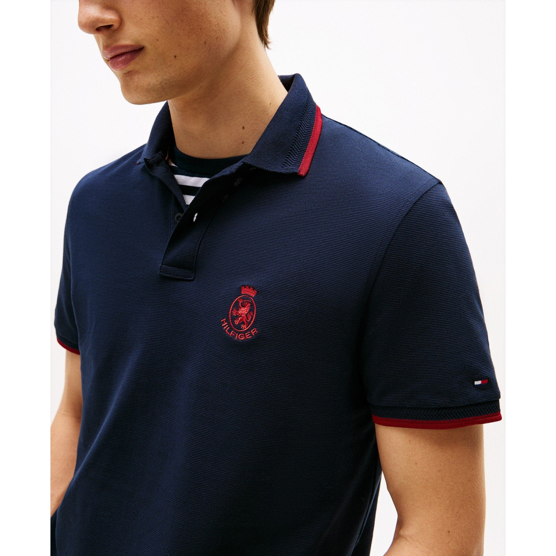 'Seasonal Embroidered Crest Regular Fit Tipped Polo Shirt' pour Hommes