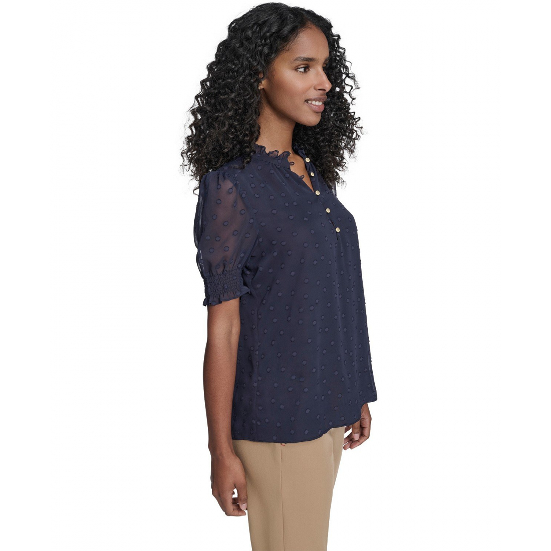 'Floral Clip Mock Neck Short Sleeve Blouse' pour Femmes