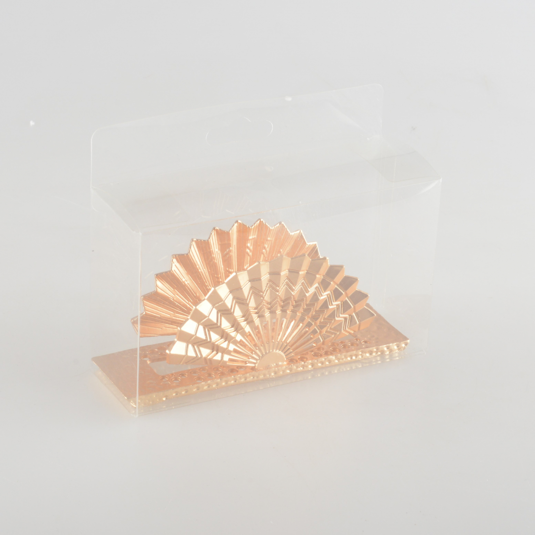 Goldener fächerförmiger Serviettenhalter