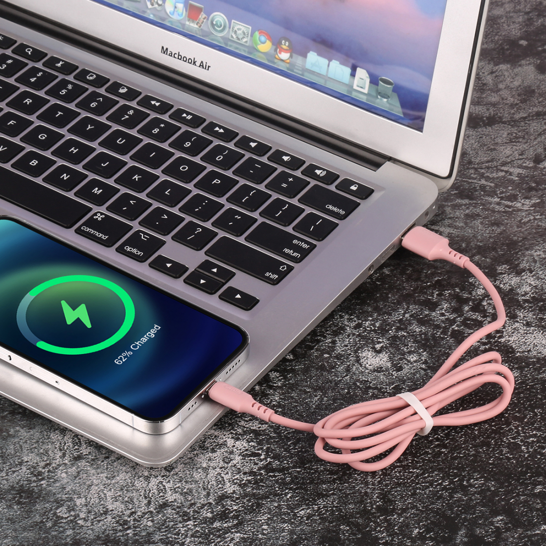 USB-auf-Lightning-Ladegerät / iPhone 1,50 Meter