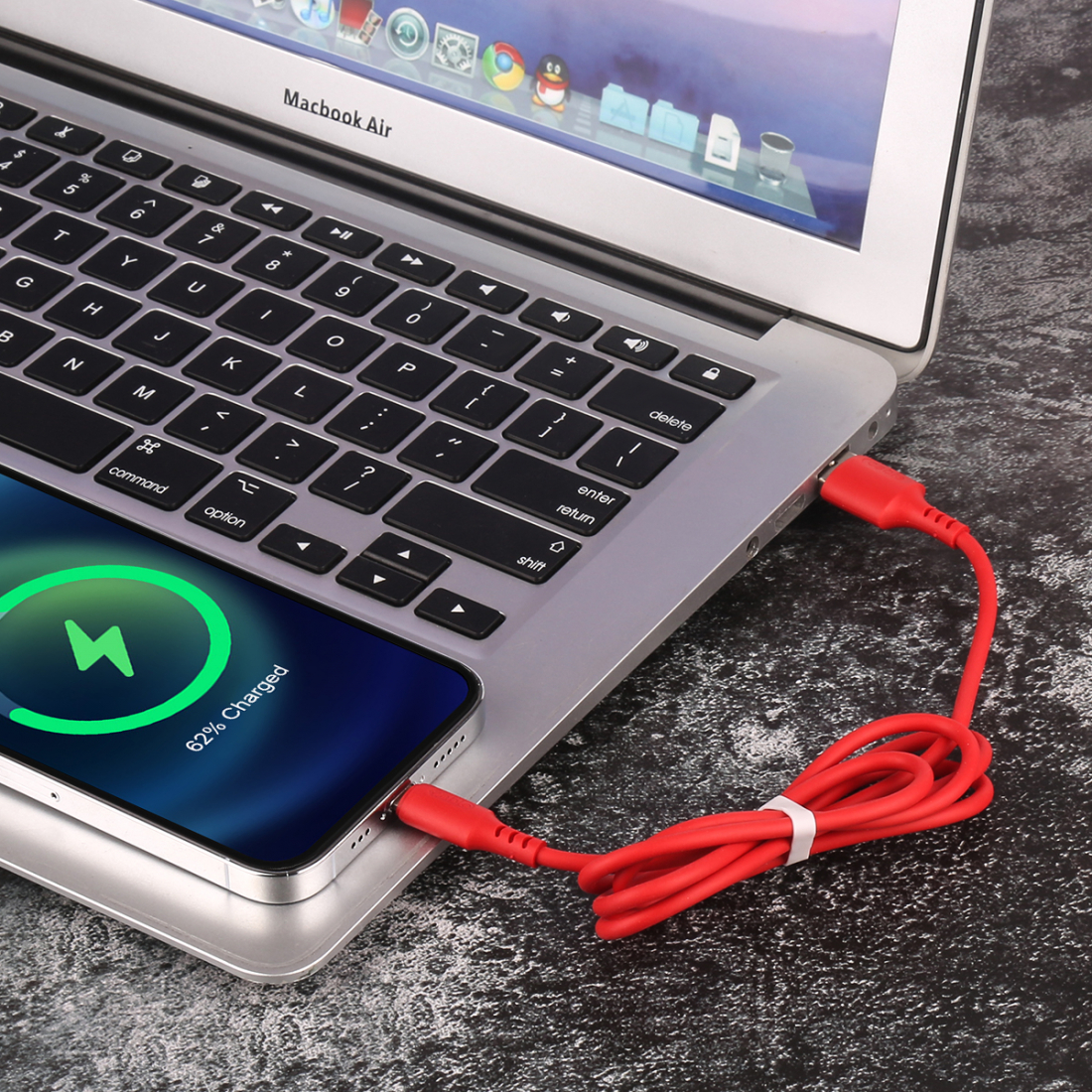 USB-auf-Lightning-Ladegerät / iPhone 1,50 Meter