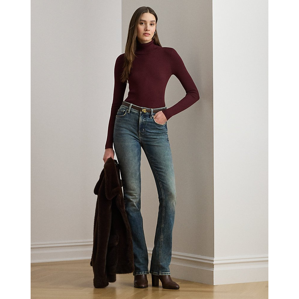 'Ribbed Turtleneck Sweater' pour Femmes