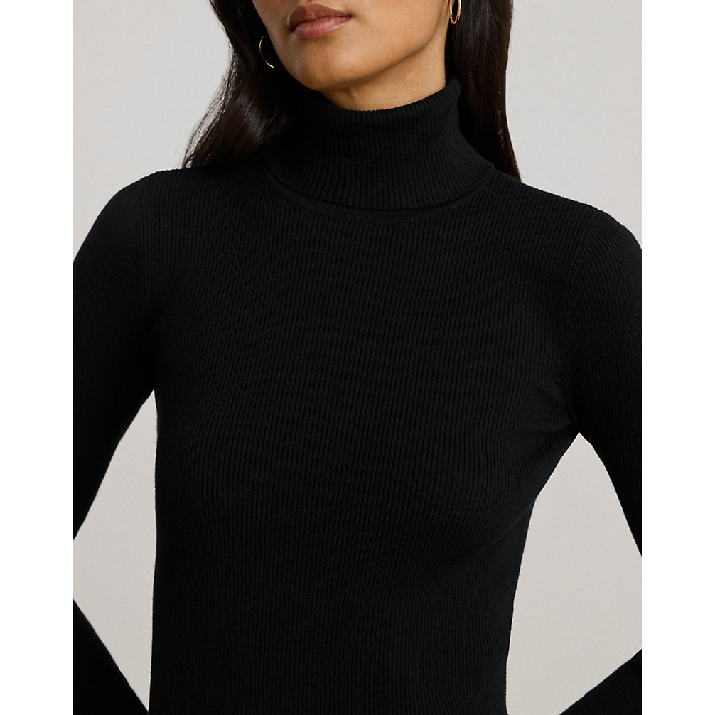 'Ribbed Turtleneck Sweater' pour Femmes