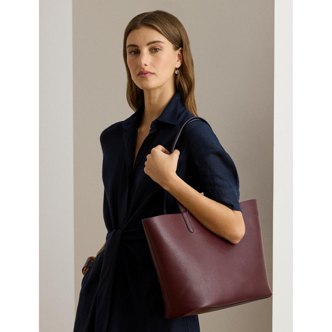 Women's 'Faux-Leather Reversible Tote Bag'