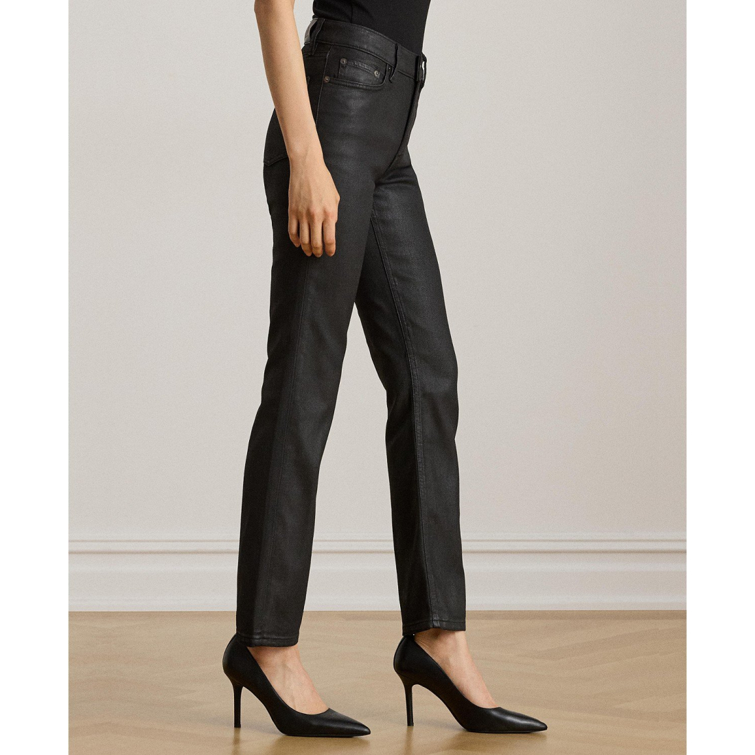 'Coated Straight Ankle Jeans' pour Femmes