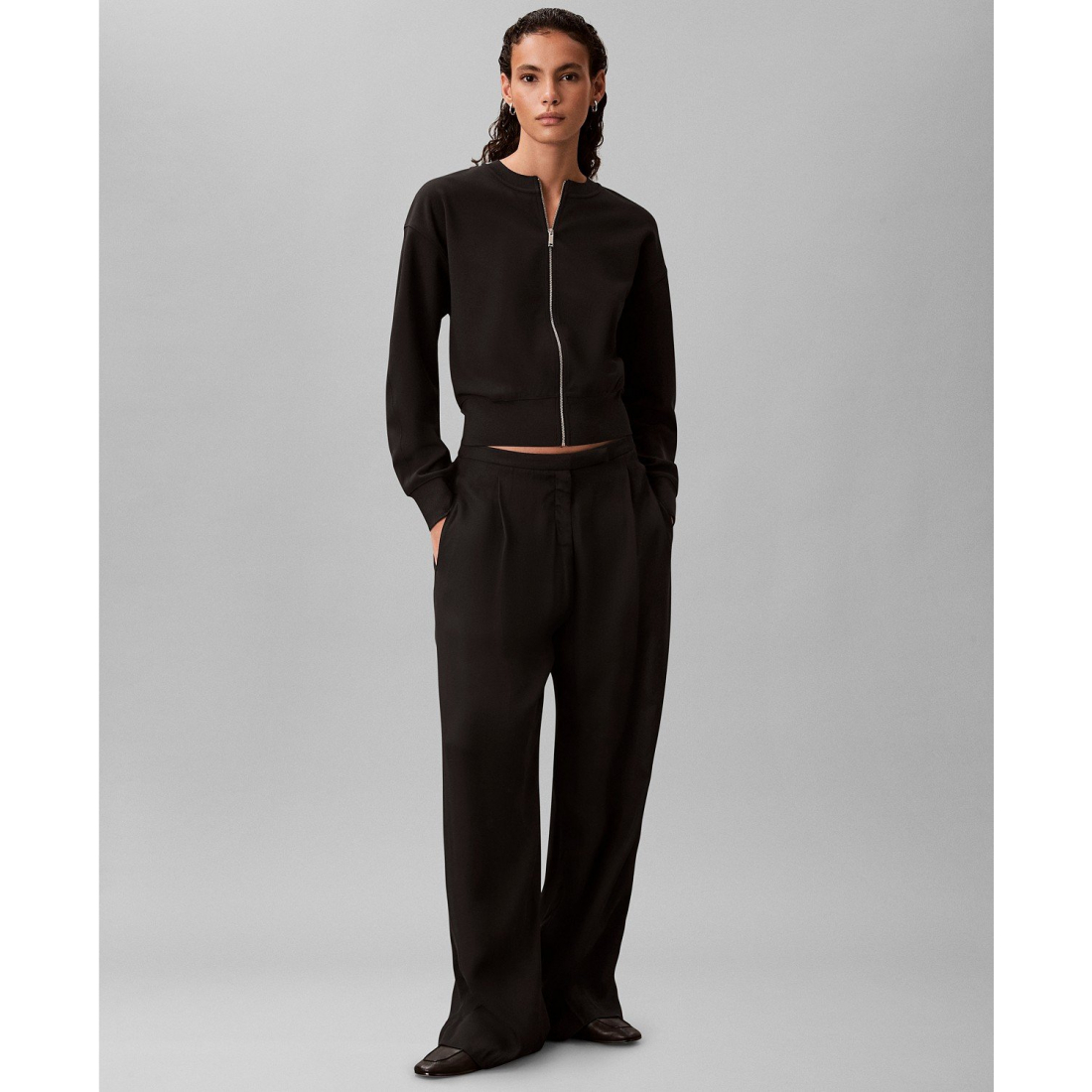 Women's 'Crewneck Zip Front' Cardigan