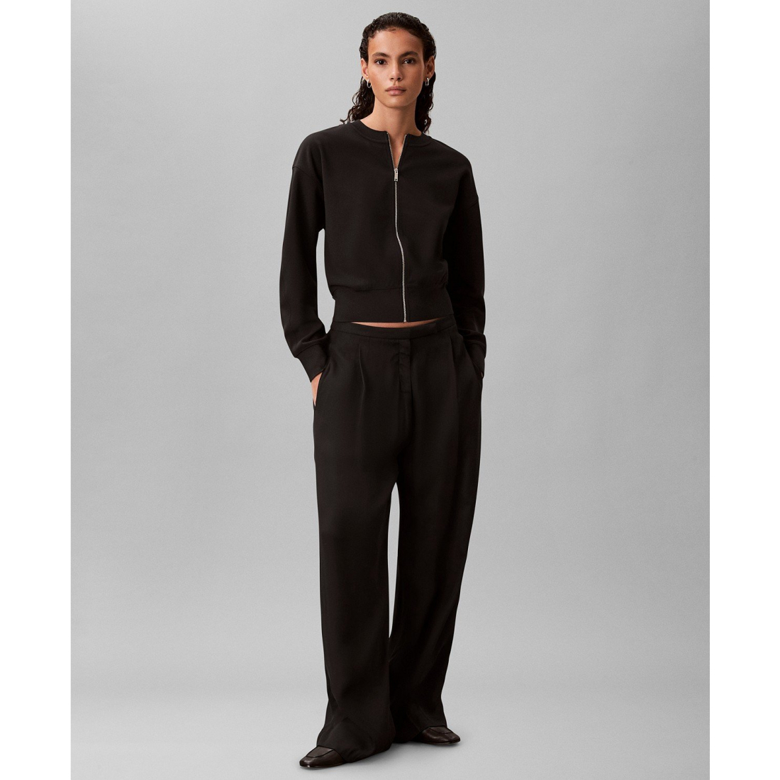 Women's 'Crewneck Zip Front' Cardigan