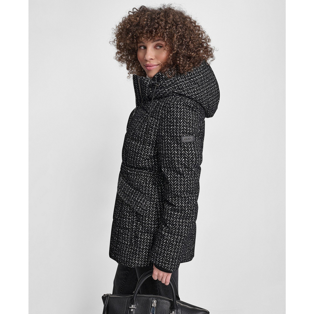 Manteau matelassé 'Belted Hooded' pour Femmes