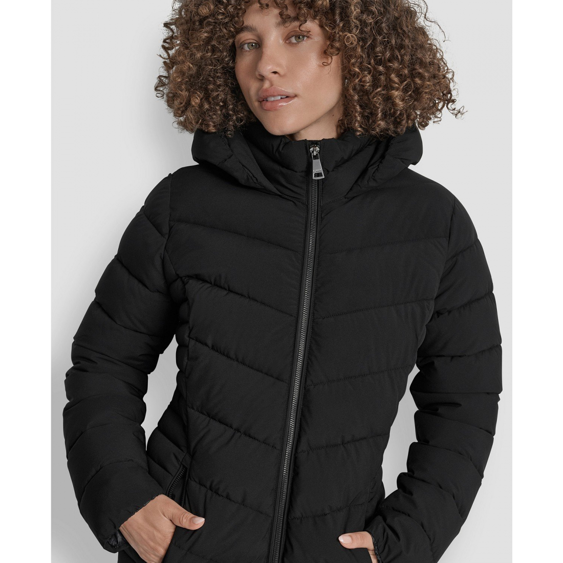 'Chevron-Quilted Full-Zip' Pufferjacke für Damen