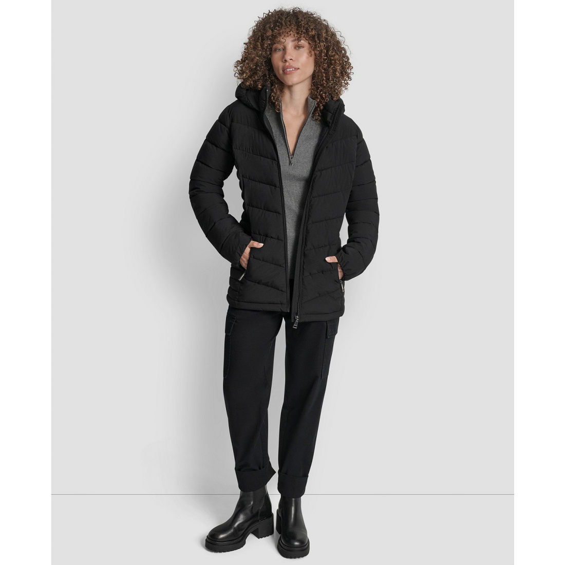 'Chevron-Quilted Full-Zip' Pufferjacke für Damen