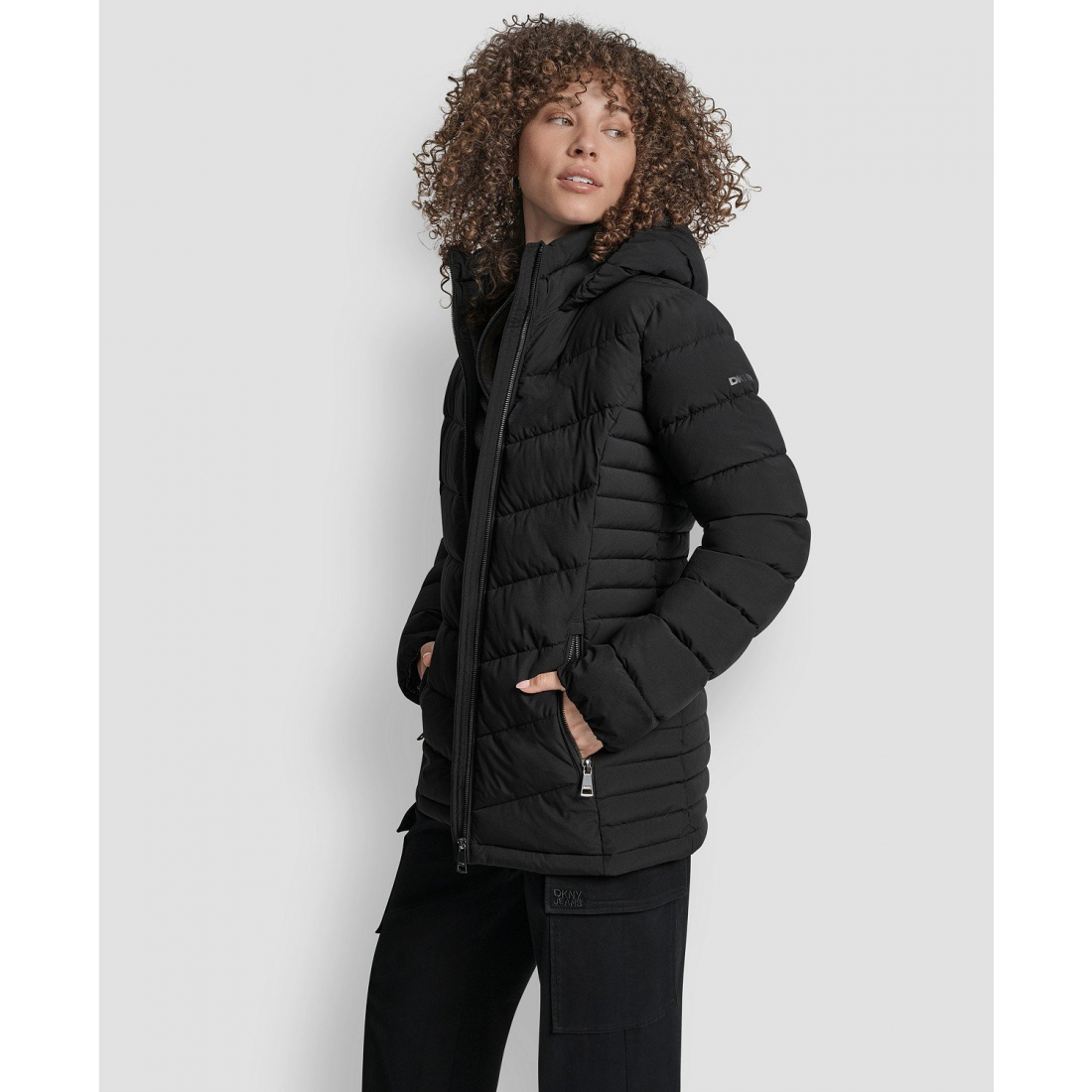 'Chevron-Quilted Full-Zip' Pufferjacke für Damen