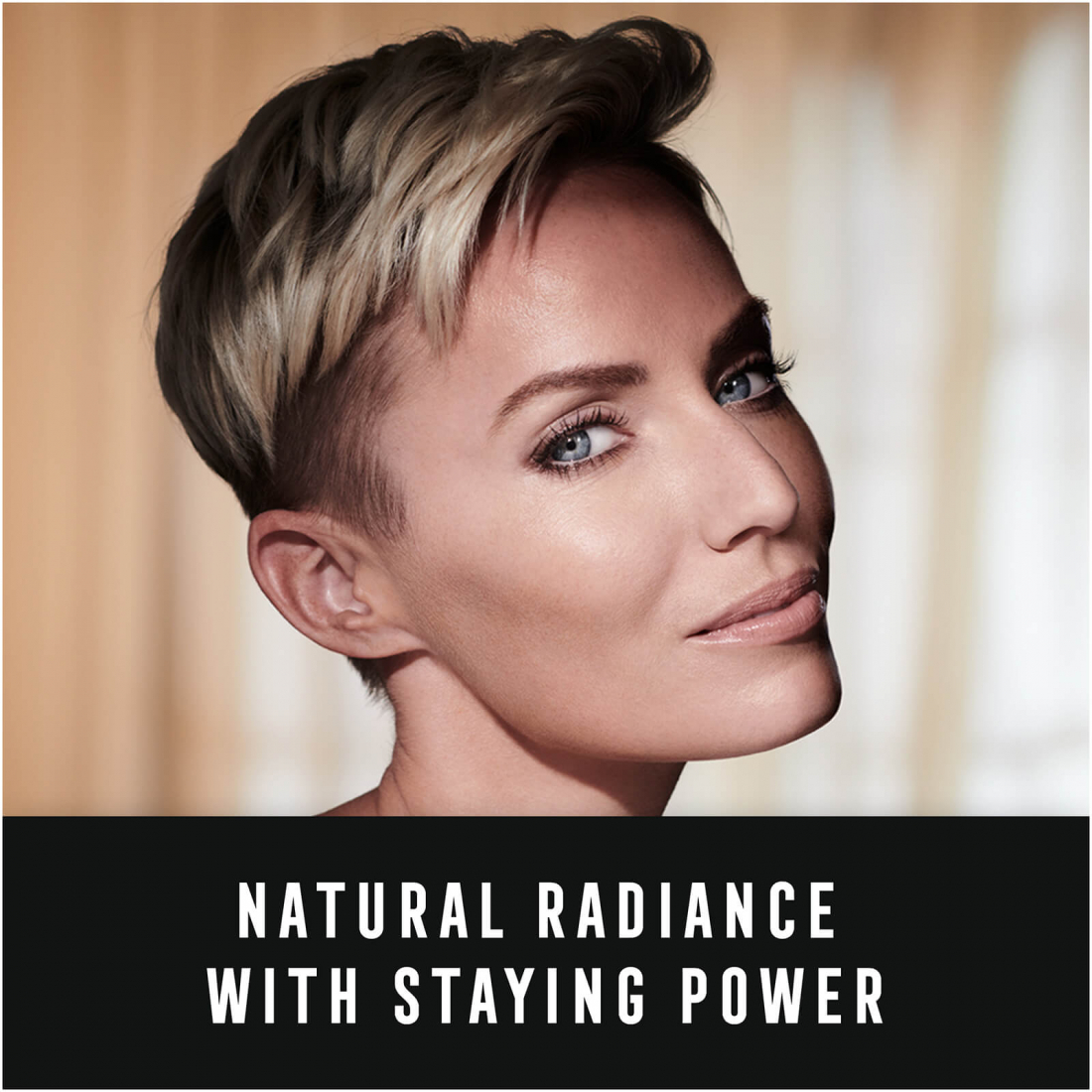 'Radiant Lift' Foundation - #45 Warm Almond 30 ml