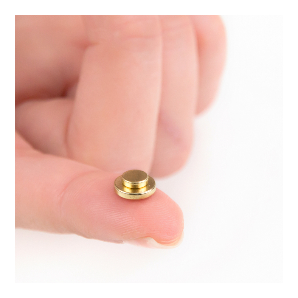 Anti-smoking Acupressure Magnet - 2 Pieces