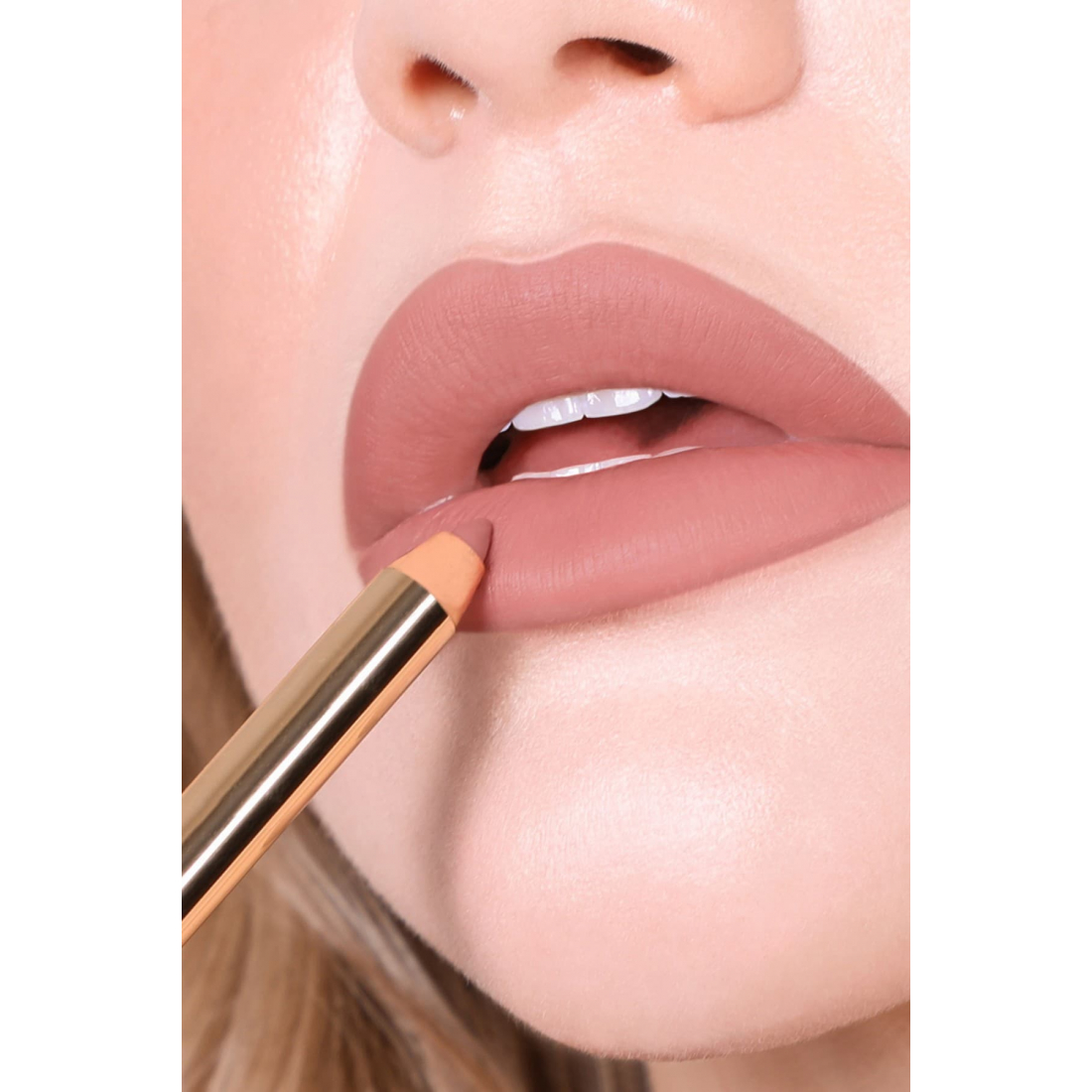 Ensemble 2 pièces 'Kissproof Matte' - Nude Roses