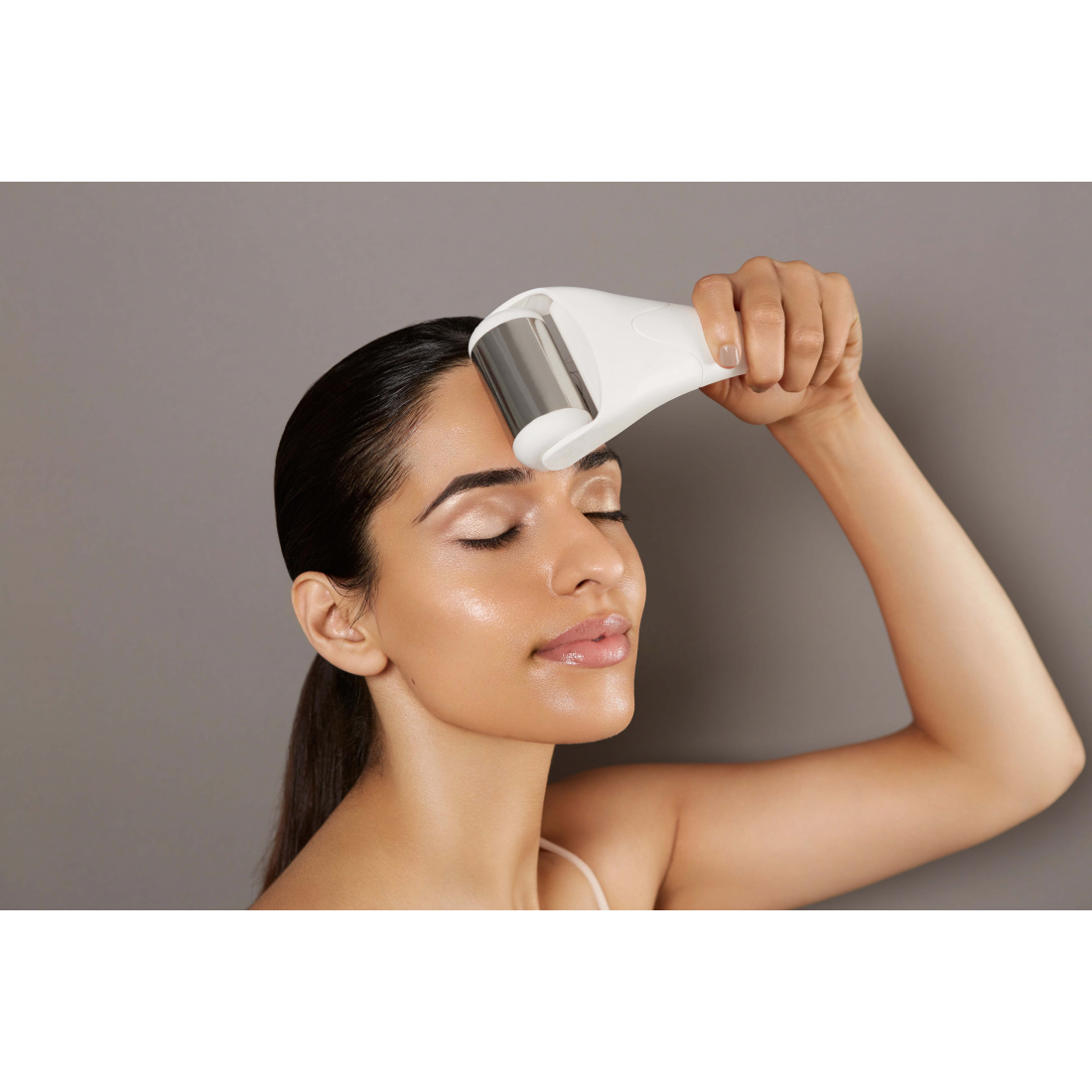 'Cryotherapy' Skin Roller
