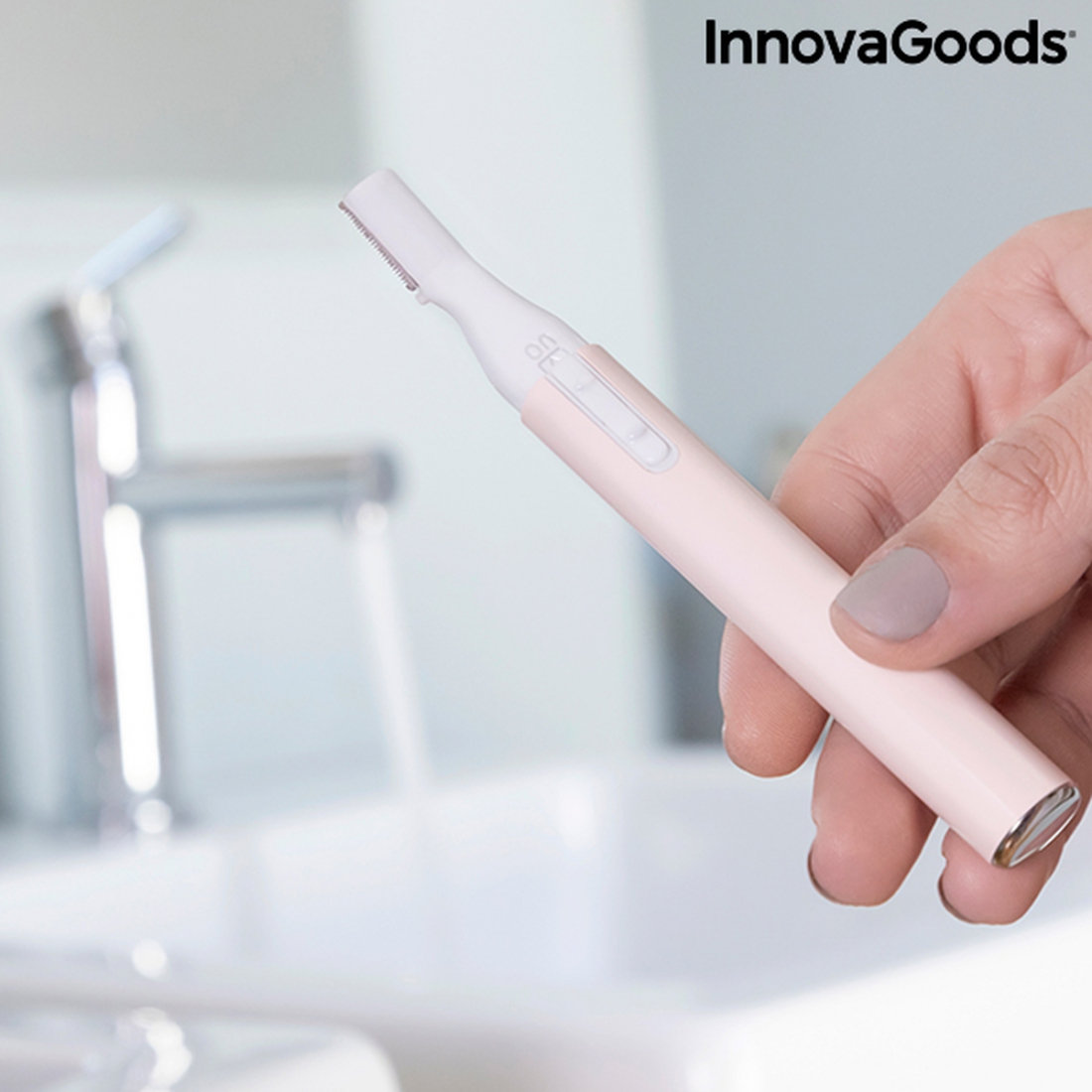 'Faderm' Dermaplaning Tool