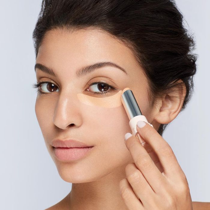 'Blur The Lines' Concealer Stick - 03 Golden Beige 3.5 g