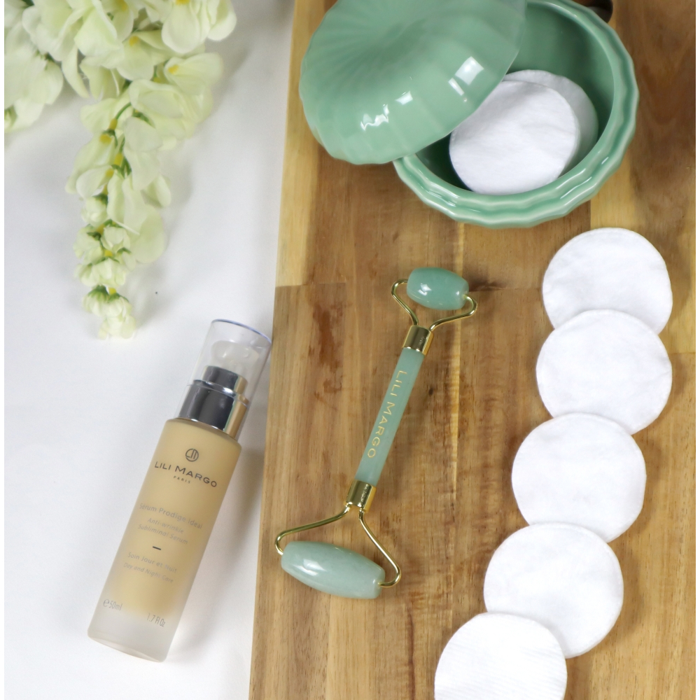 'Let's Roll' Jade Roller - Jade Green 