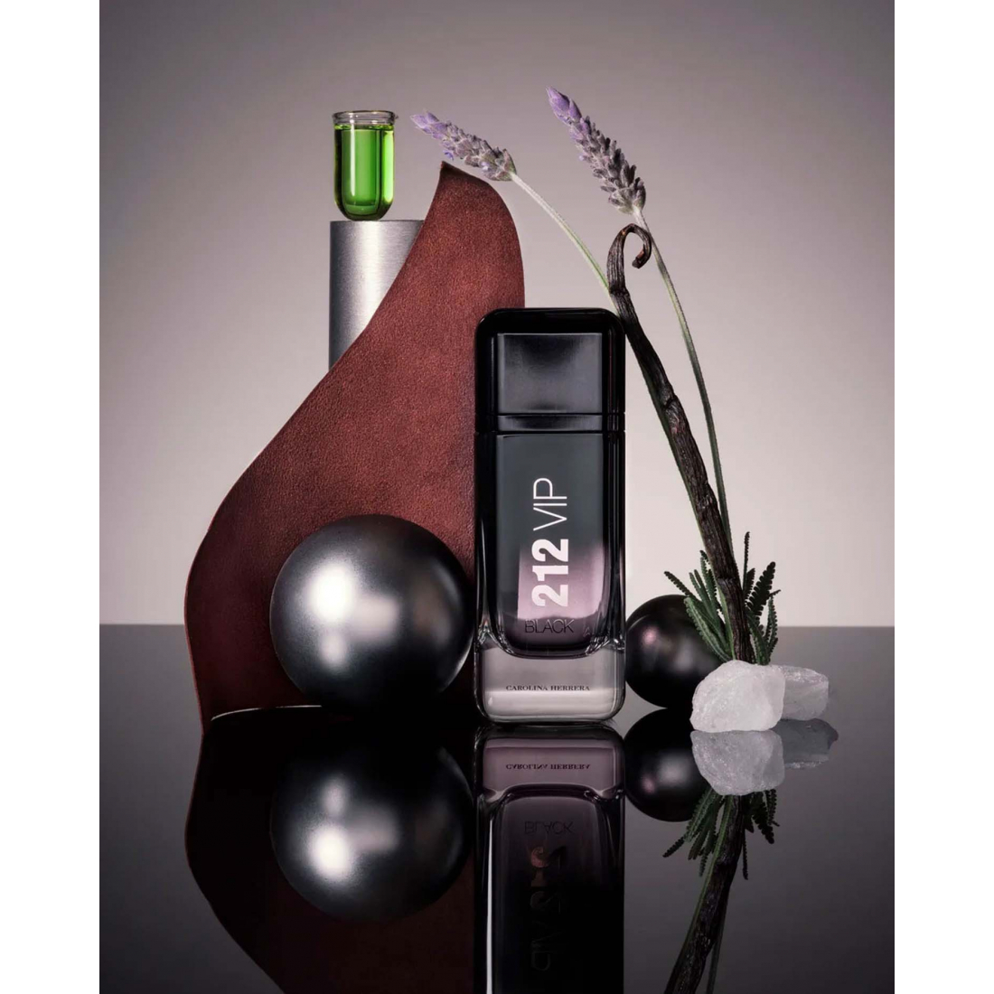 Eau de parfum '212 VIP Black' - 100 ml