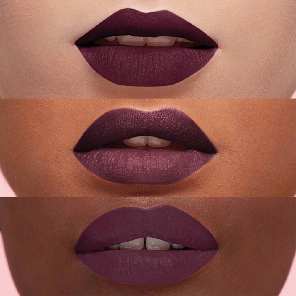 'Les Macarons Ultra Matte' Liquid Lipstick - 830 Blackcurrant Crush 8 ml