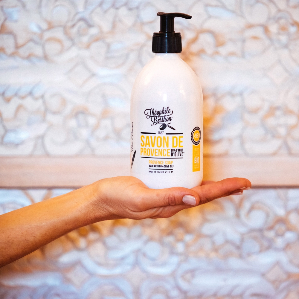 'Savon De Provence Surgras' Liquid Soap - Fleur D'Oranger 500 ml