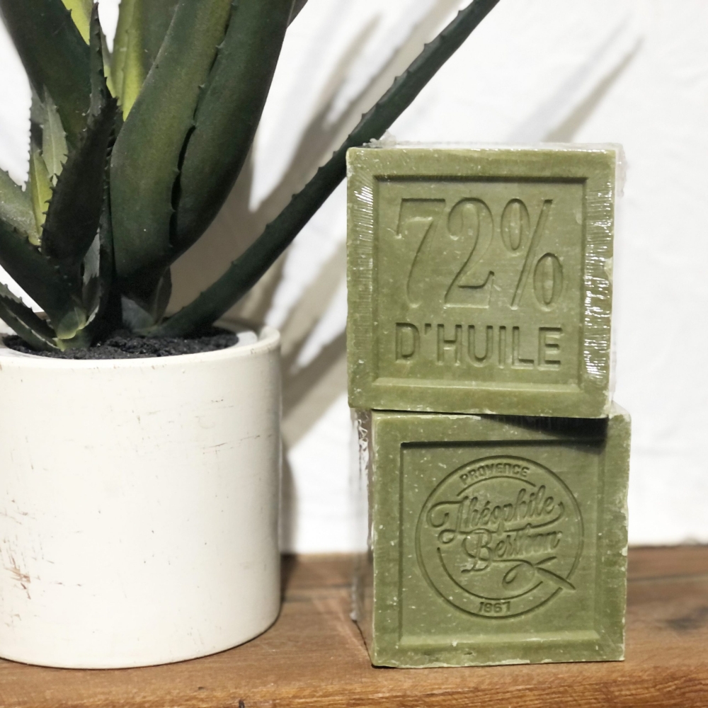 'De Marseille 100% Huile D'Olive Cub' Bar Soap - 600 g