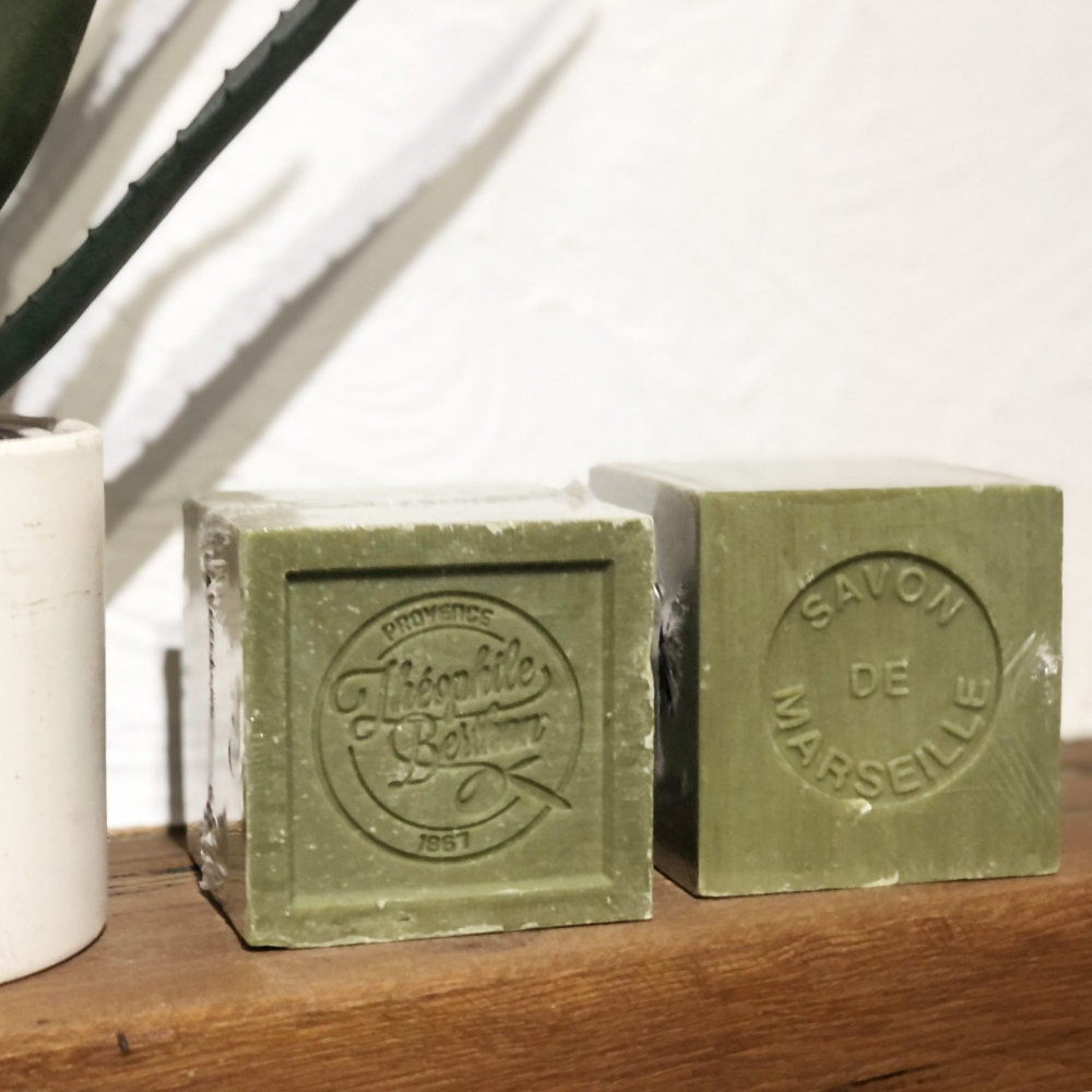 'De Marseille 100% Huile D'Olive Cub' Bar Soap - 600 g