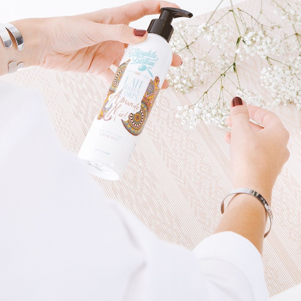 'Amande Et Vanille' Body Care Set - 3 Pieces