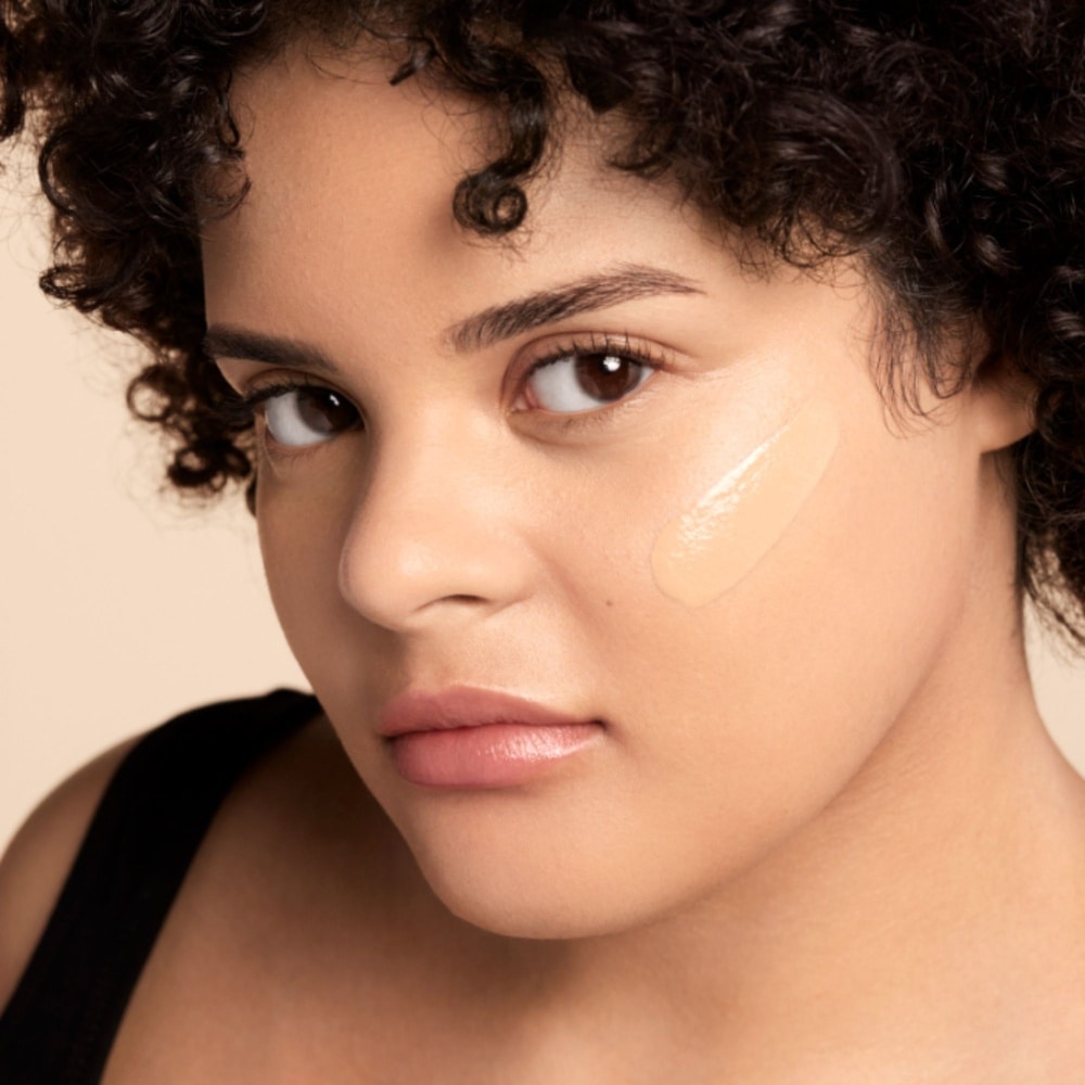 'All Hours Mat Lumineux 24H' Foundation - MN8 30 ml