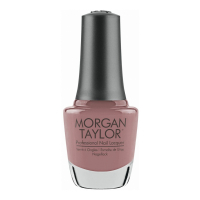 Morgan Taylor 'Professional' Nail Lacquer - Luxe Be A Lady 15 ml