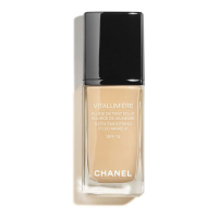 Chanel Fond de teint 'Chanel Vitalumiere Fluide' - 25 Petale 30 ml